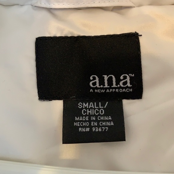a.n.a. White Down Satin Hooded Jacket Women's Size Small - Picture 7 of 9